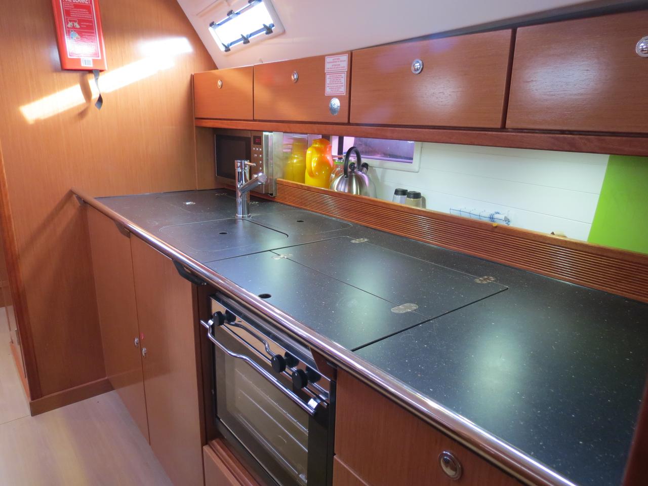 Bavaria Cruiser 40 Innenansicht