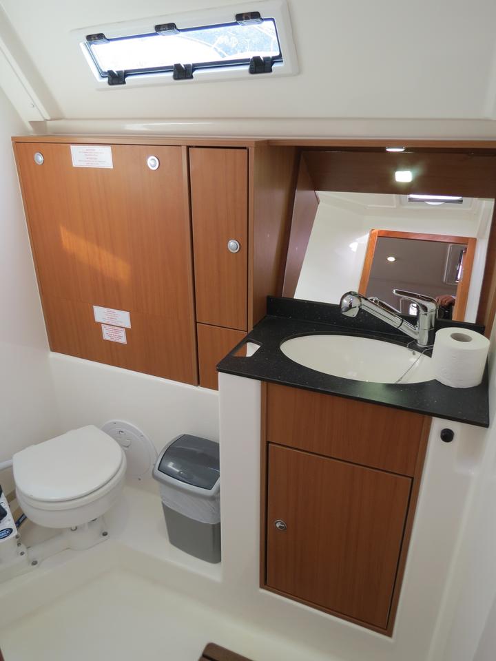 Bavaria Cruiser 40 Innenansicht