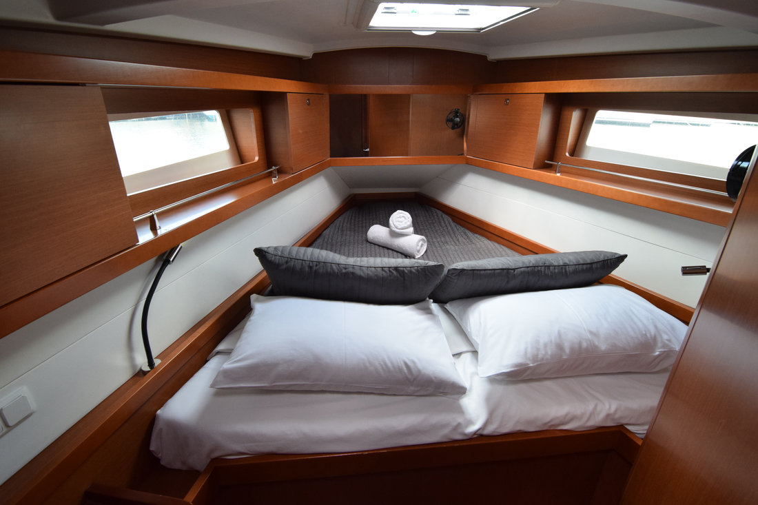 Oceanis 41 Innenansicht