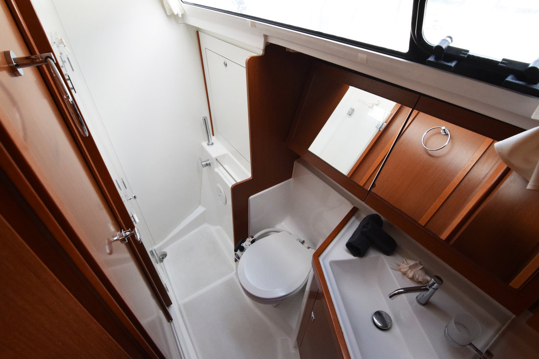 Oceanis 41 Innenansicht