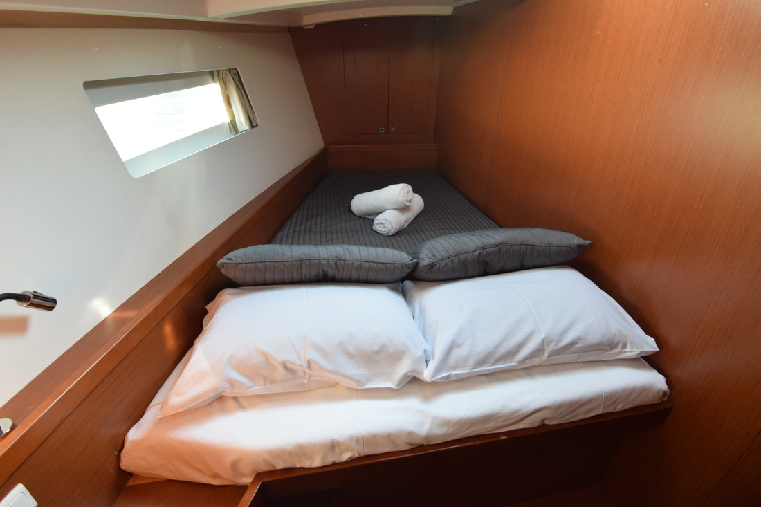 Oceanis 45 Innenansicht