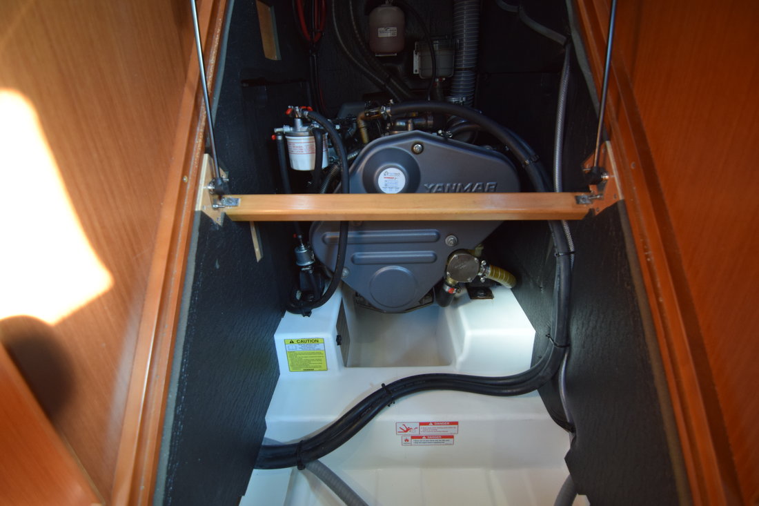 Oceanis 45 Innenansicht