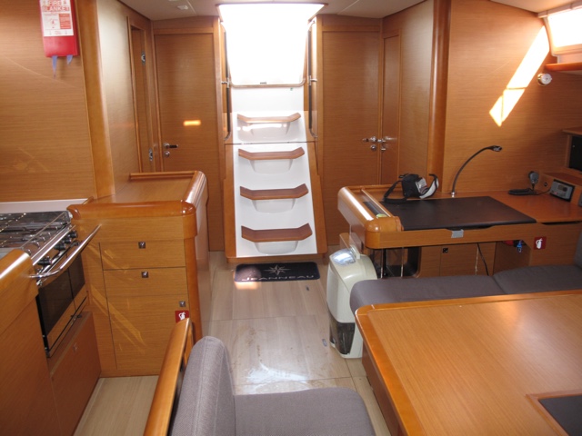 Sun Odyssey 509 Innenansicht