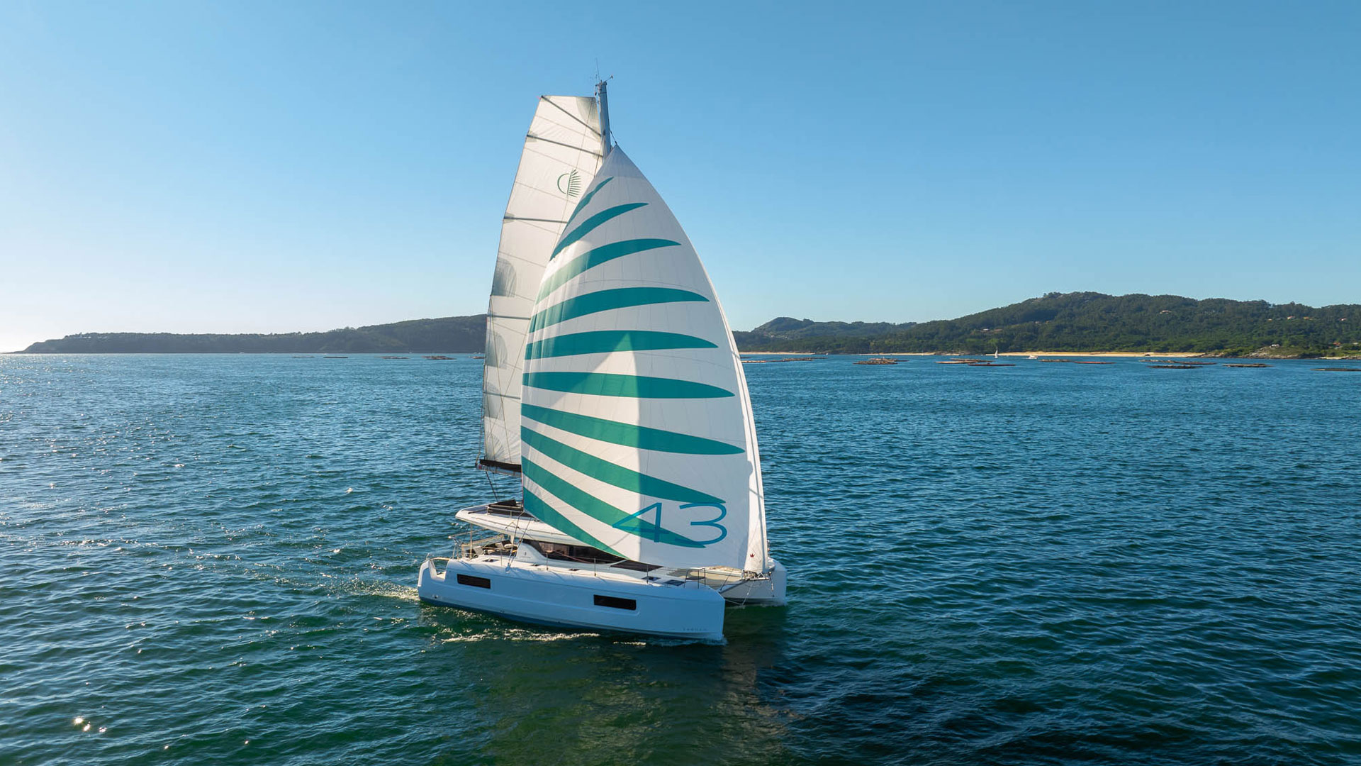 Lagoon 43 - 3 + 1 cab. OW