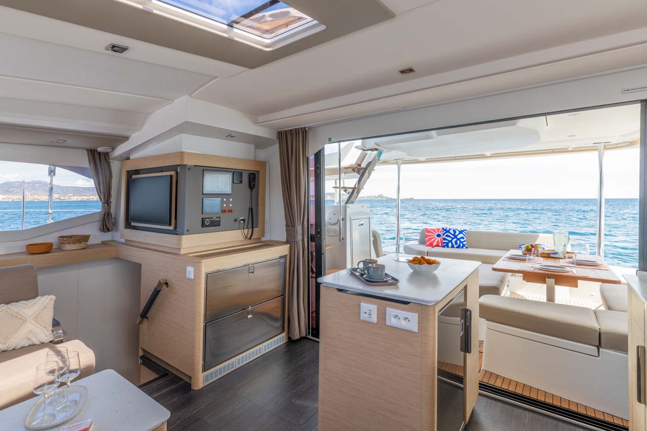 Fountaine Pajot New 44 Quatour - 4 + 2 cab. Innenansicht