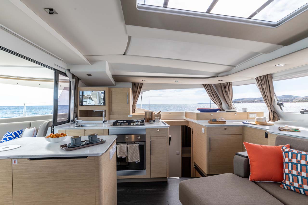 Fountaine Pajot New 44 Quatour - 4 + 2 cab. Innenansicht