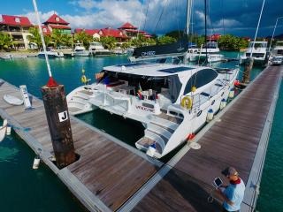 Sea-Tribe DH550