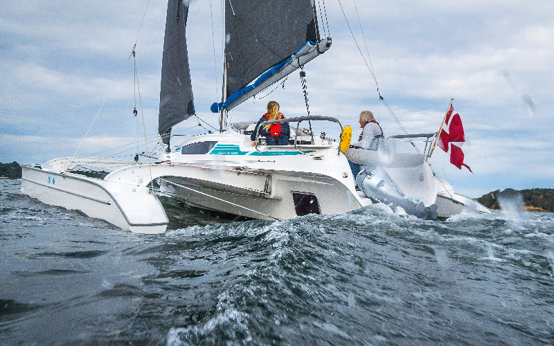 Q-Yachts Dragonfly 28