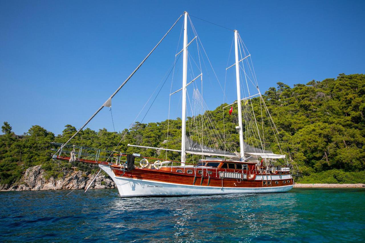 Santa Maria*