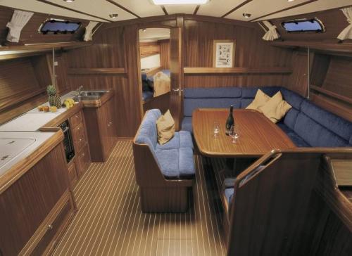 Bavaria 47 Innenansicht