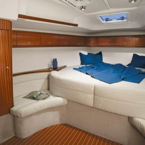 Bavaria 49 Innenansicht