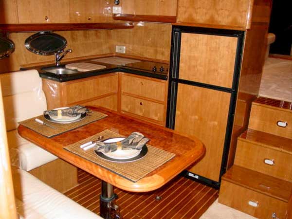 Dyna 48 Innenansicht