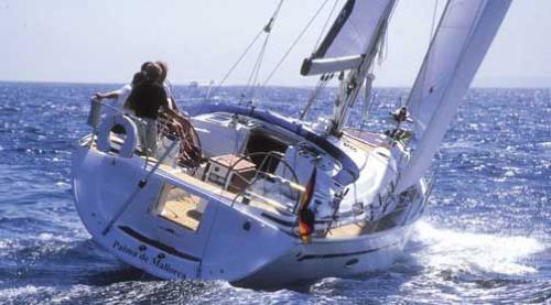 Bavaria 42 Cruiser Außenansicht