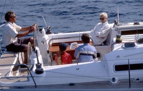 Dufour 385 Außenansicht