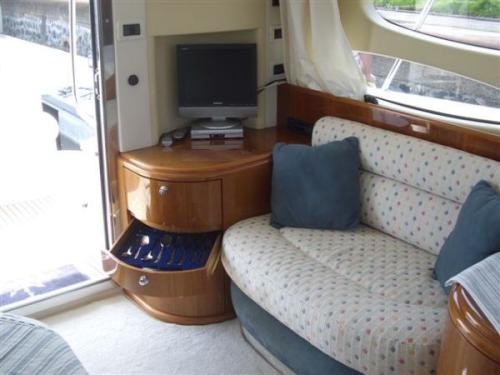 Azimut 39 Fly Innenansicht
