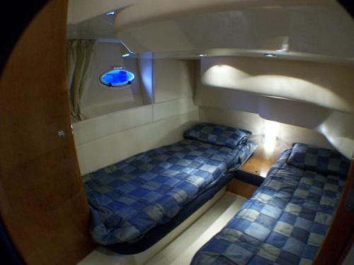 Azimut 39 Fly Innenansicht