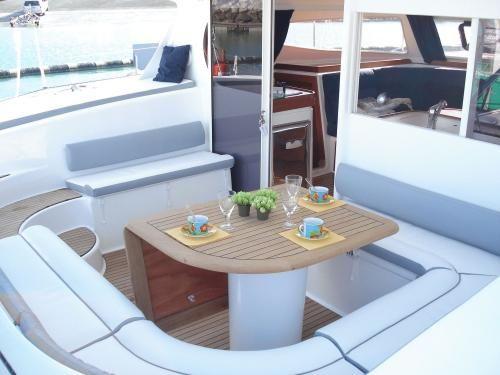 Nautitech 40 Außenansicht