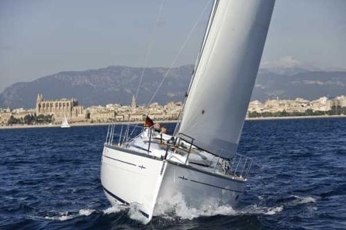 Bavaria 38 Cruiser - 3 Kabinen / 1 Bad Außenansicht