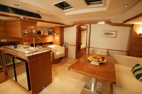 Hanse 531 Innenansicht