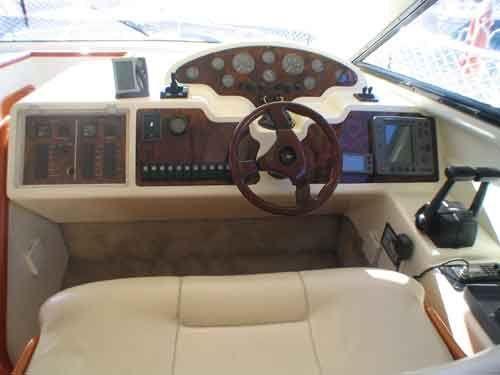 Astondoa 40 Fly Innenansicht