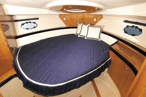 Elan Power 35 Innenansicht