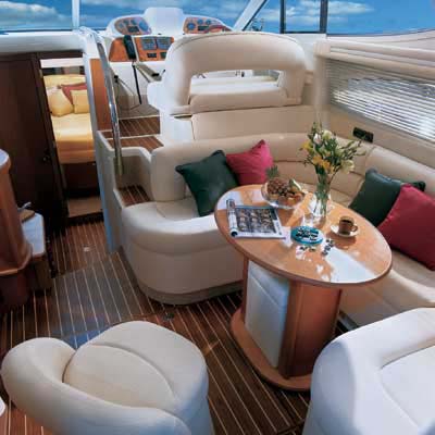 Sealine F37 Innenansicht