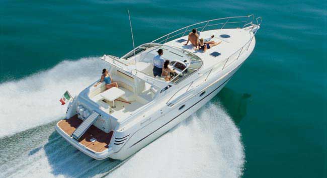 Cranchi 37 Smeraldo Außenansicht