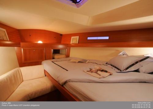 Dufour 365 Grand Large Innenansicht