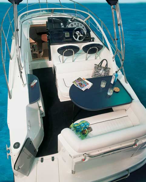 Sealine S25 Außenansicht