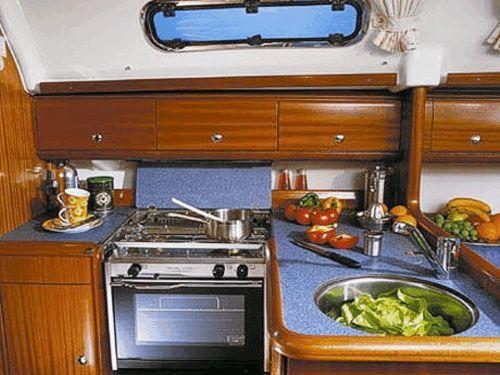 Bavaria 32 Innenansicht