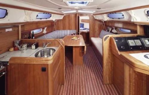 Bavaria 32 Innenansicht