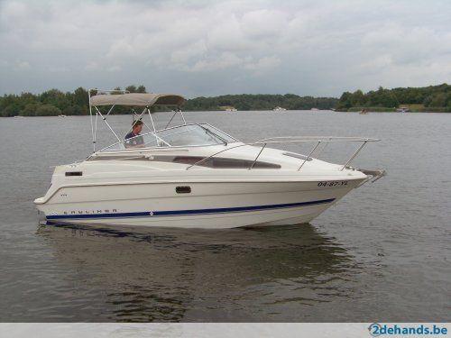 Bayliner 2355