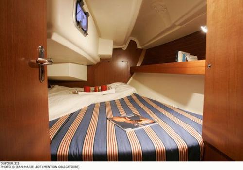 Dufour 325 Grand large Innenansicht