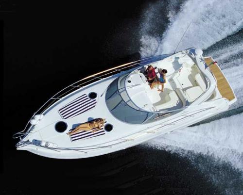 Cranchi 34 Zaffiro Außenansicht