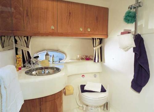 Cranchi 34 Zaffiro Innenansicht