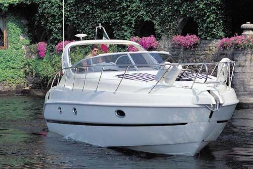 Cranchi 34 Zaffiro Außenansicht