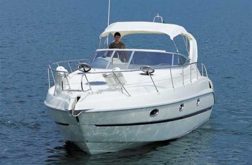 Cranchi 34 Zaffiro Außenansicht