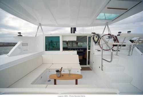 Lagoon 420 Außenansicht