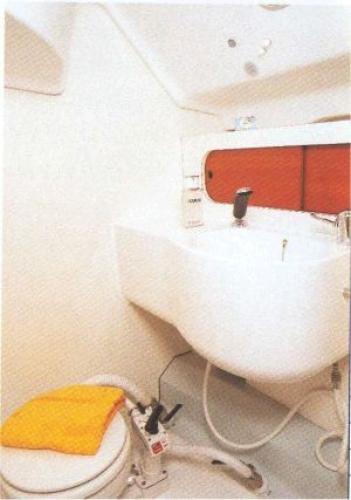 First 33.7 Innenansicht