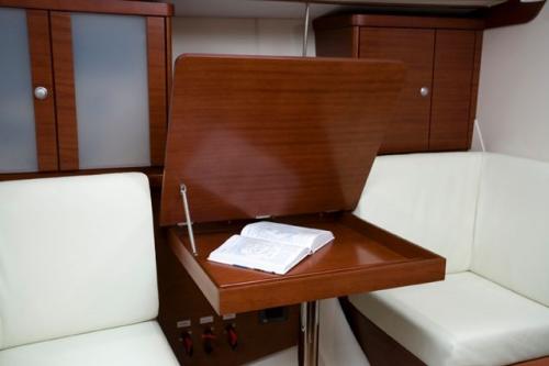 Hanse 370 Innenansicht