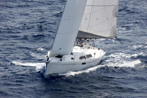 Hanse 370 Außenansicht
