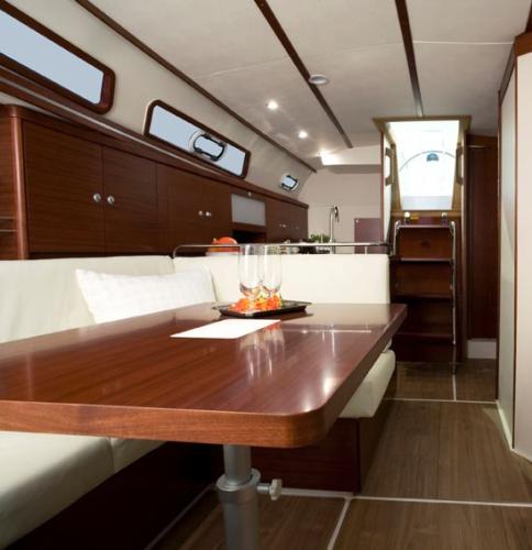 Hanse 370 Innenansicht