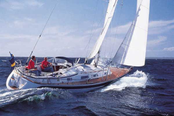 Hallberg-Rassy 34 (2Cab)