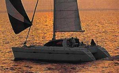 Lagoon 37 Außenansicht