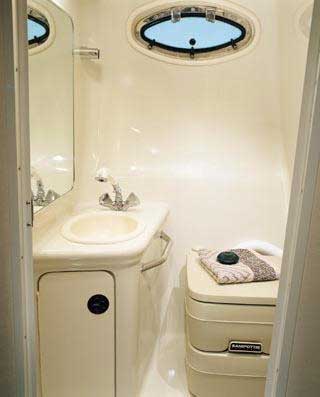 Sea Ray 240 Sundancer Innenansicht