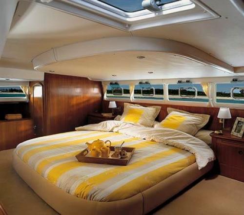 Lagoon Powercat 43 Innenansicht