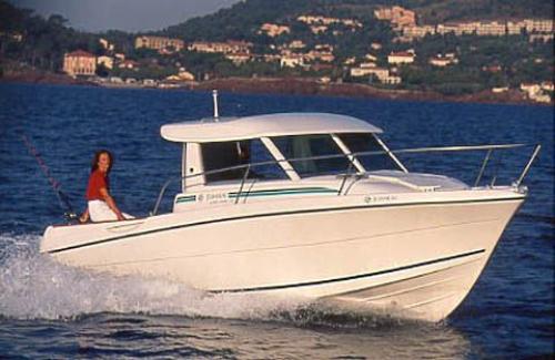 Merry Fisher 695 Außenansicht