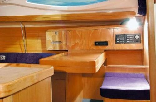 Feeling 32 DI Innenansicht