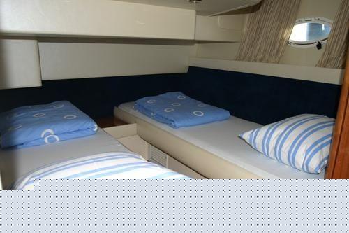 Azimut 36 Innenansicht