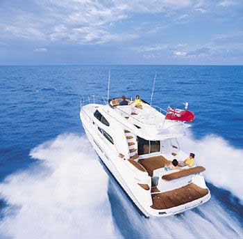 Sealine T47 Außenansicht